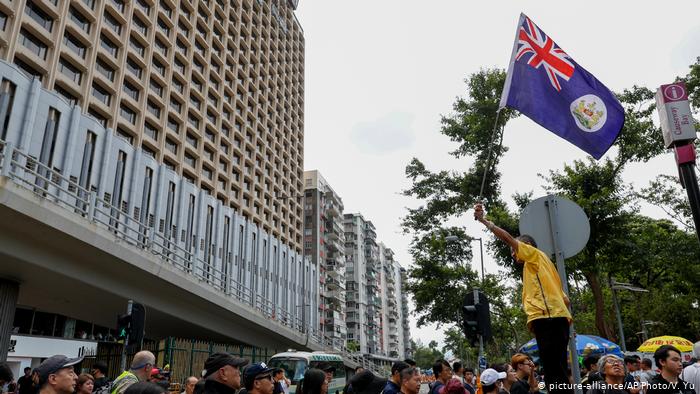 China Regierungsgegner-Demonstrationen in Hongkong (picture-alliance/AP Photo/V. Yu)