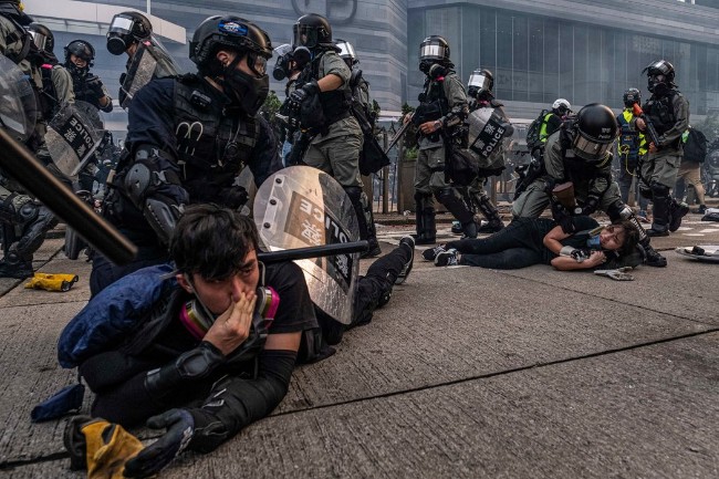 “绿洲”地位面临威胁，香港会失去生存空间吗？