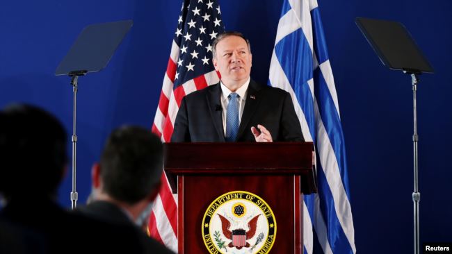 资料照片：美国国务卿蓬佩奥在希腊雅典斯塔夫罗斯•尼阿乔斯基金会文化中心发表讲话。(2019年10月5日)