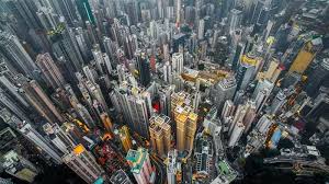 楼市如食兴奋剂 香港经济或将万劫不复