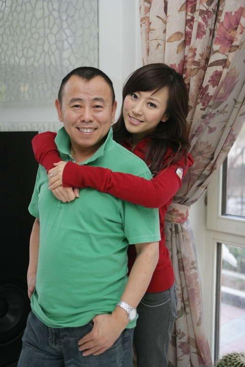潘阳是潘长江女儿 嫁入豪门被称潘十亿