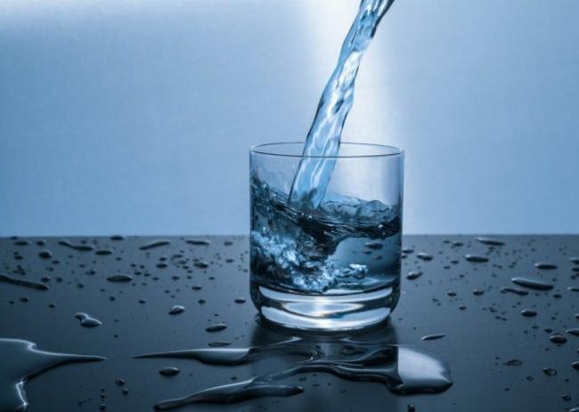 早晨第一杯水 直接喝 会影响健康吗？