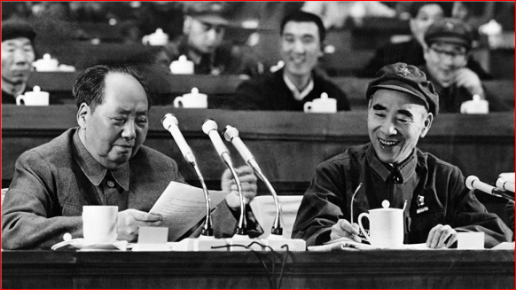毛泽东林彪联手导演 令人惊异的“造神”运动
