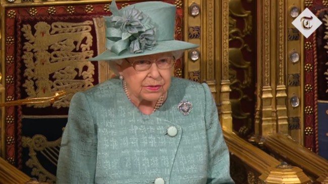 英女王御座致辞 宣布明年1月31日前完成脱欧