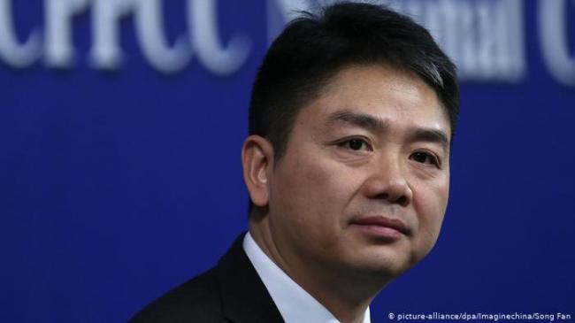 刘强东进入2020年的第十次卸任