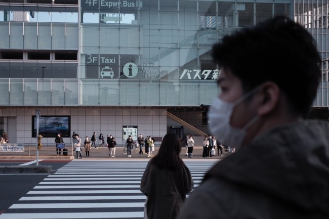 东京都确诊人数破千 安倍将发布紧急事态宣言
