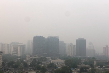 疫情下北京再现阴霾天 部分地区重度污染