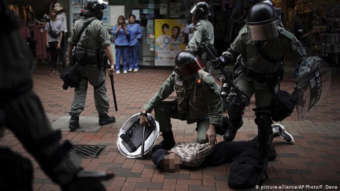 Hongkong Proteste (picture-alliance/AP Photo/F. Dana)