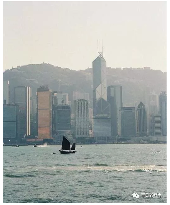 上世纪九十年代的香港老照片，锦绣繁华的“东方之珠”