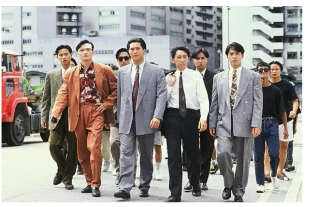 香港的问题，都和1997年前自己设的套有关