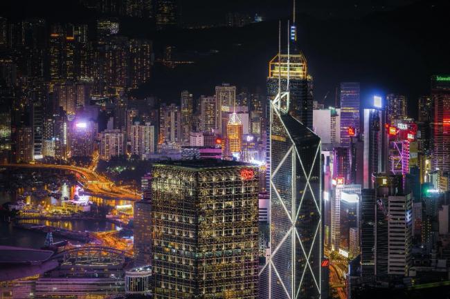 为什么香港的地位无可替代？