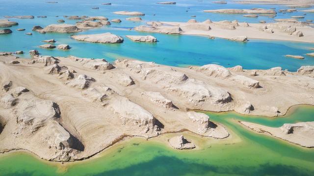 中国西部的千岛湖 被誉为“水上魔鬼城”