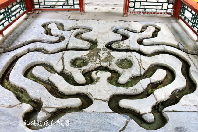 北京求姻缘最灵寺庙 地砖被跪出脚窝