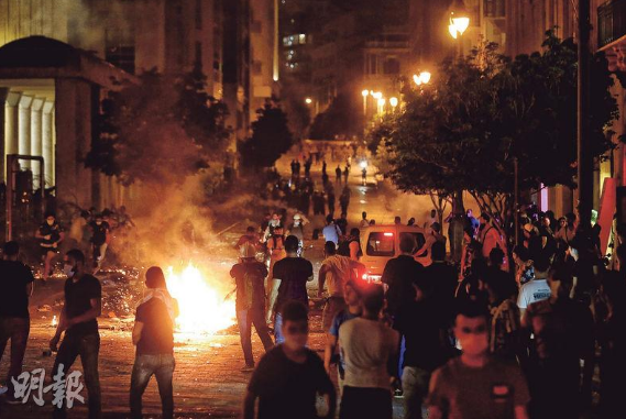 贝鲁特大爆炸还有内幕？黎巴嫩总统称或涉恐袭