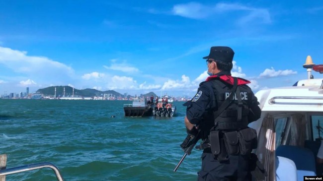 深圳警方打破沉默 确认12名港人涉嫌非法越境