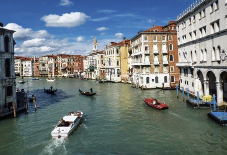 水上都市威尼斯 究竟多有钱？