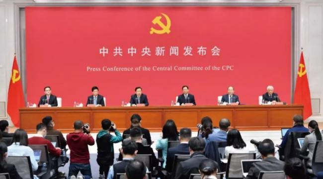 中共中央首度挂名开记者会：中美两国不能脱钩