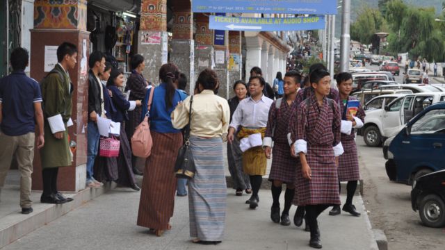 不丹首都廷布街头民众（资料图片）