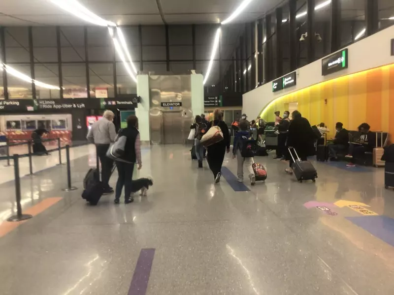 波士顿机场检测点周间开放 罗德岛机场有15分钟快筛
