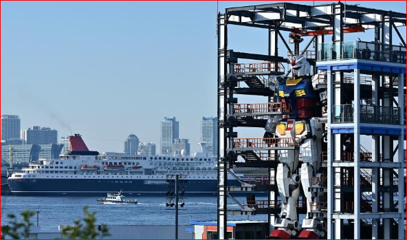 超震撼 日本18米巨型机器人亮相