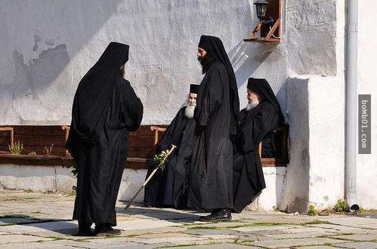 希腊神秘岛屿 禁止女性踏足