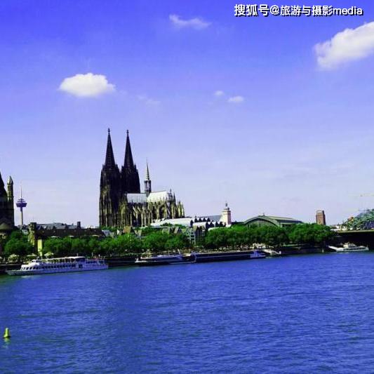世界上最精彩的河流 沿岸全是古堡和宫殿