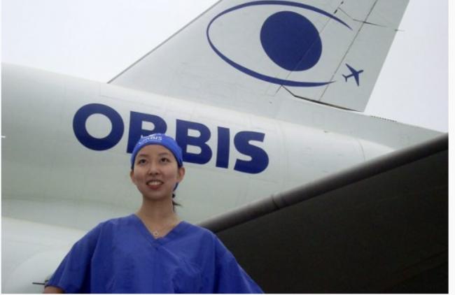 加拿大华裔年轻女医生担纲新法治疗遗传眼病手术
