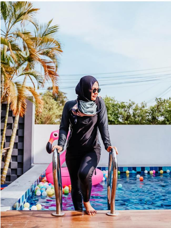 游泳也要戴头巾 这些伊斯兰女性究竟过得怎么样