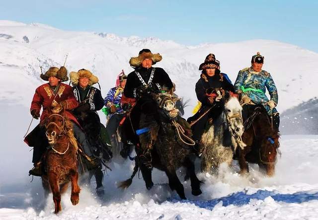 新疆喀纳斯！霸占了中国冬天一大半的美