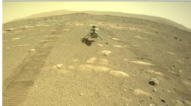 NASA火星车跑路了！丢下一架直升机…
