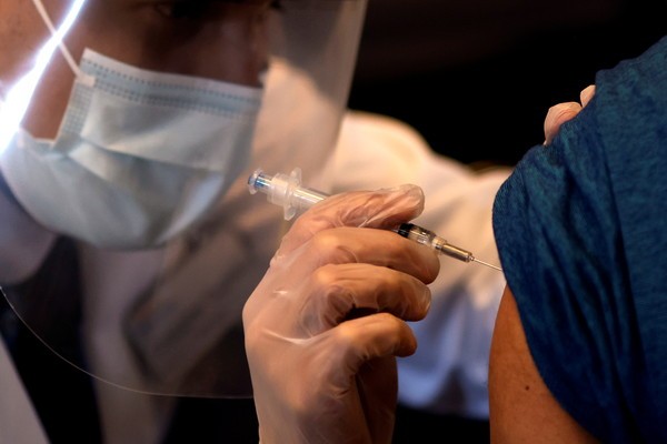 美国1.3亿人打完第一剂疫苗 哪4州接种率低