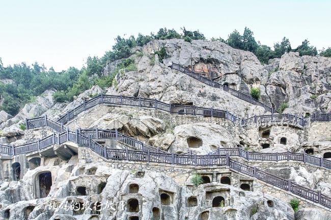 河南这座石窟 是中国四大石窟之首