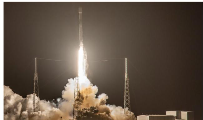 距离目标又近一步：SpaceX发射第25批星链卫星