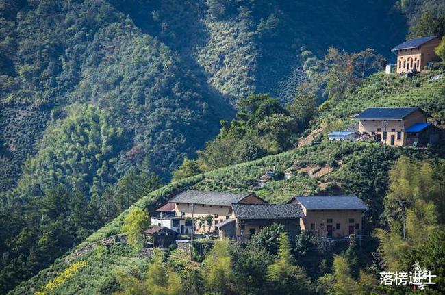 安徽歙县 有一个坐落在高山的千年古村