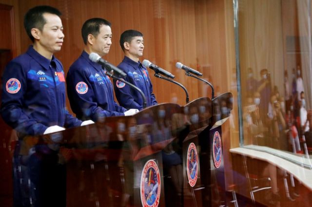 中国将首次把三名宇航员送至“天宫号”空间站