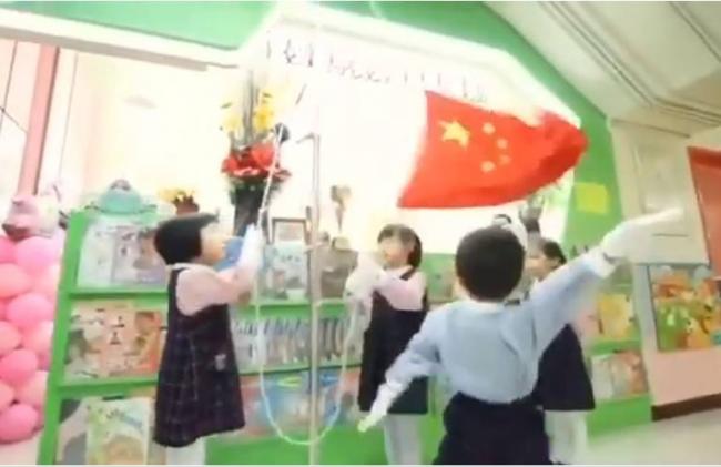 香港幼儿园视频曝光 蔡霞：中国弱智化不意外