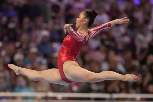 美国奥运队华裔体操等3女选手确诊退赛