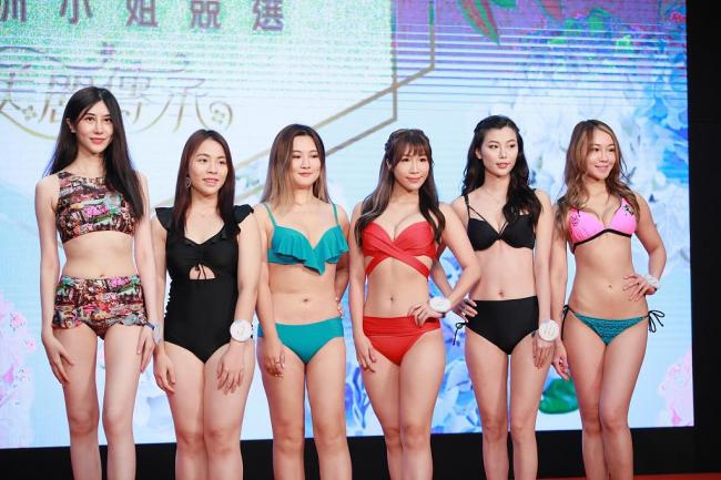2021亚姐香港赛区面试 众佳丽穿泳装秀身材