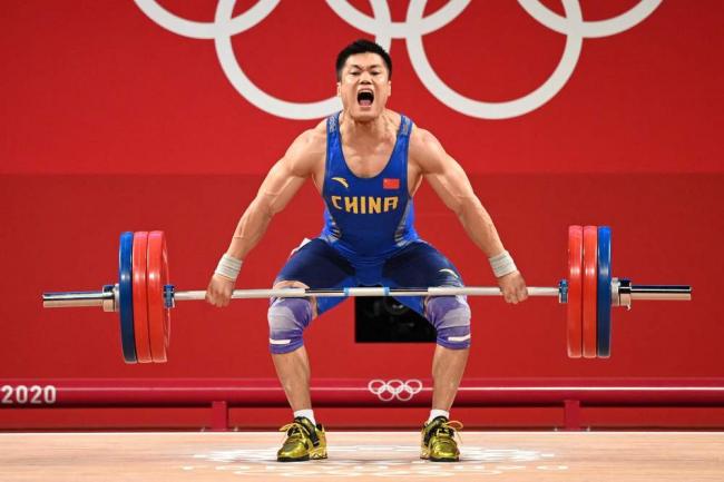 吕小军：奥运史上最"大龄"举重冠军 征服健身圈
