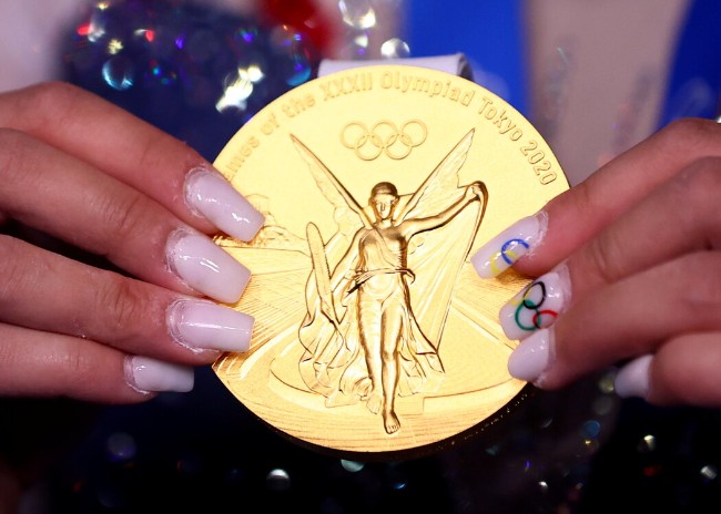一块奥运会奖牌值多少钱？