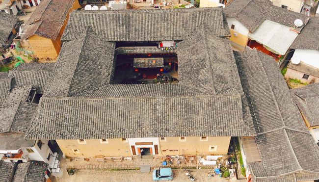 福建千年古村 房子建成圆形、方形成世界遗产