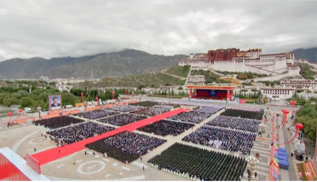 汪洋出席西藏"解放"庆典 被喷踩在尸体上庆入侵