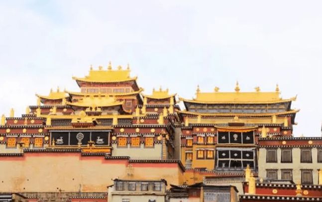 这座被称为“世外桃源”的地方 匹敌西藏的净土