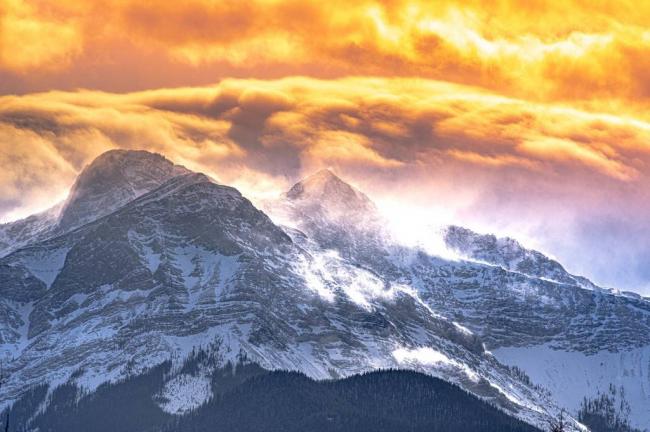 这是天堂吧！加拿大贾斯珀国家公园雪景美如画卷