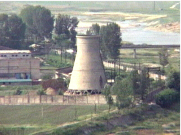 朝鲜最新卫星图：核反应堆排蒸汽 核设施运转中