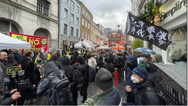 伦敦唐人街集会变流血冲突  谁是谁非？