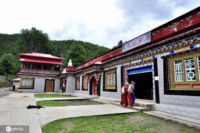 西藏林芝自然与文化风情
