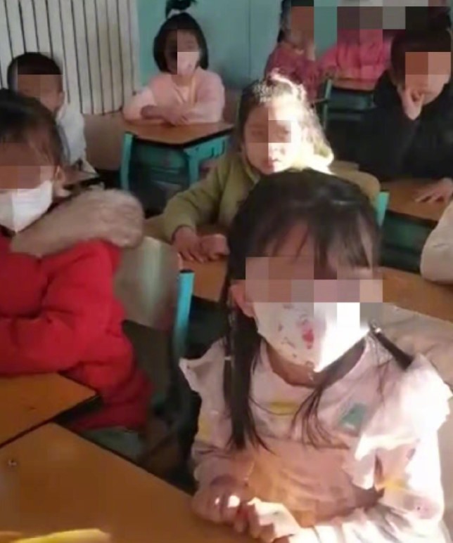 北京老师带全班霸凌小女孩：教师停职 校方致歉