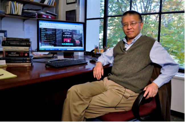 美检察官建议撤销对MIT华裔教授陈刚的指控