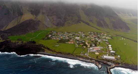 世界最“孤单”岛屿 全岛仅有271人
